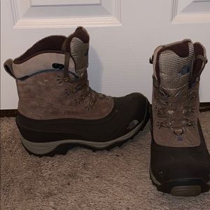 The North Face! Women’s Winter Boot ⛄️